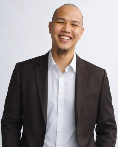 Taufiq Ismail — Chief Business Development